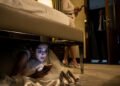 La esposa que se escondió bajo la cama descubrió el verdadero plan de su marido